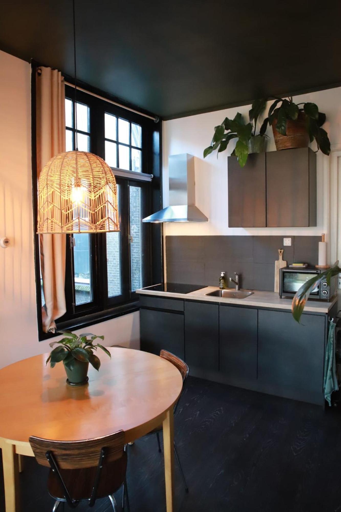 Stadslogement Valentijn Sneek Exteriör bild